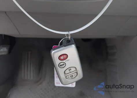 2009 Toyota Camry Hybrid z USA, uszkodzony, nr VIN 4T1BB46K69U101340